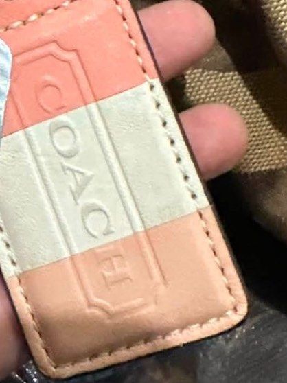 authentic vintage y2k coach triple pink white hangtag (Category: Luxury Bags & Wallets) located in Bulacan. Submitted by grailzzz (Listing ID 1456569713, Image 1). Description: pic from internet credits to the rightful owner i have the exact same hangtag selling it nalang.