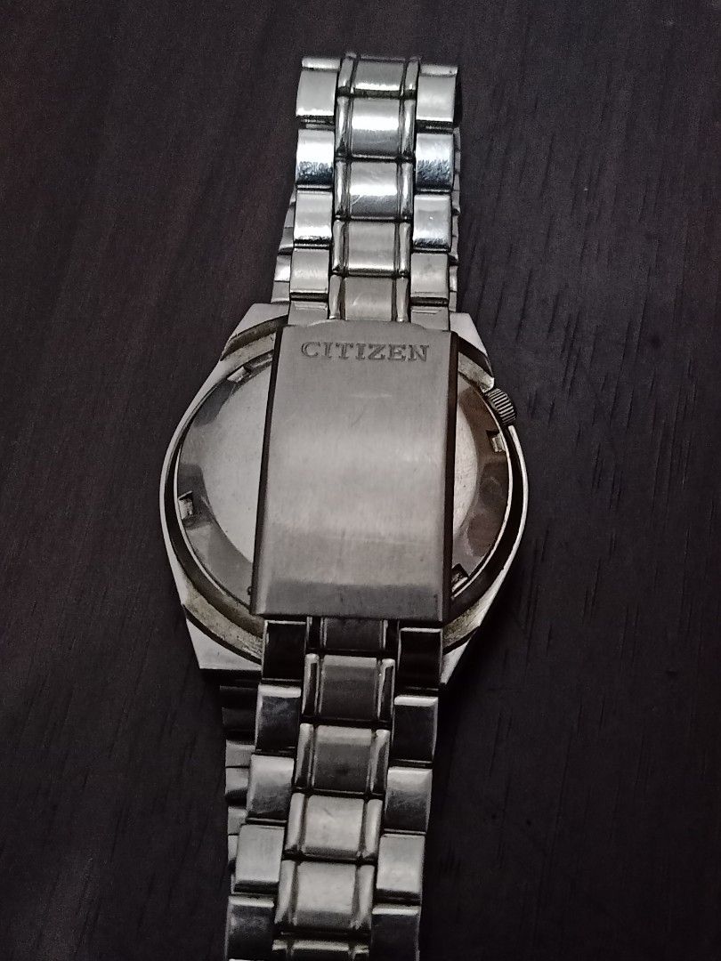 automatic (Category: Men's Watches) located in Las Pinas. Submitted by the_recycle_shop (Listing ID 1456701313, Image 3). Description: Original good working condition 38mm fits wrist 6.8 inches.