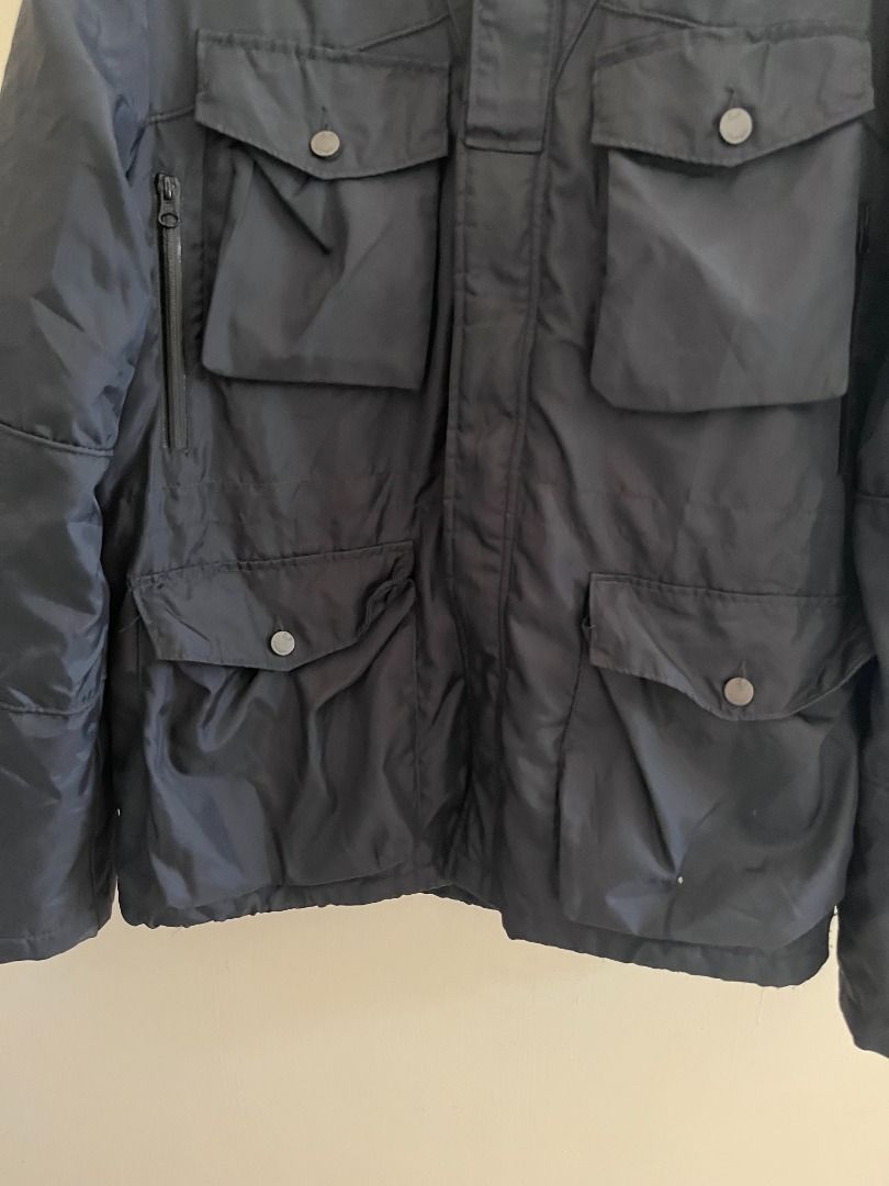 AW 06/07 C.P Company Dynafil Multi Pocket Jacket (Category: Coats, Jackets and Outerwear) located in Quezon. Submitted by _babypluto (Listing ID 1456736035, Image 3). Description: Size on tag: XL Flaw: none Dimensions: L: 30.5 W: 23.5 SL: 28 Note: actual color of the item may change due to lighting. .