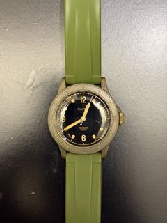 （分類：）位於 。 由 watch_nerd 提交（商品編號 1456738944，圖片 1）。簡介： 。