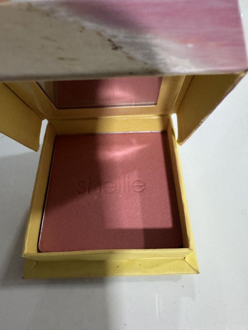 Benefit Shellie Blush 6g Net Wt. 0.21oz (Category: Makeup) located in Manila. Submitted by decluterthings888 (Listing ID 1456619370, Image 2). Description: - Benefit Shellie blush - Shade: Rosy pink - Comes in original box - Provides a natural flush to cheeks - Compact and easy to carry - Reason for selling: Decluttering my makeup collection.