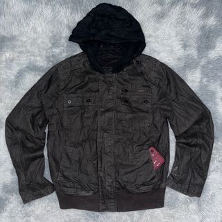 (Category: ) located in . Submitted by ndstore1995 (Listing ID 1456757665, Image 1). Description: .