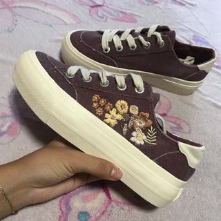 (Category: ) located in . Submitted by declutter_with_angie (Listing ID 1456684692, Image 1). Description: .