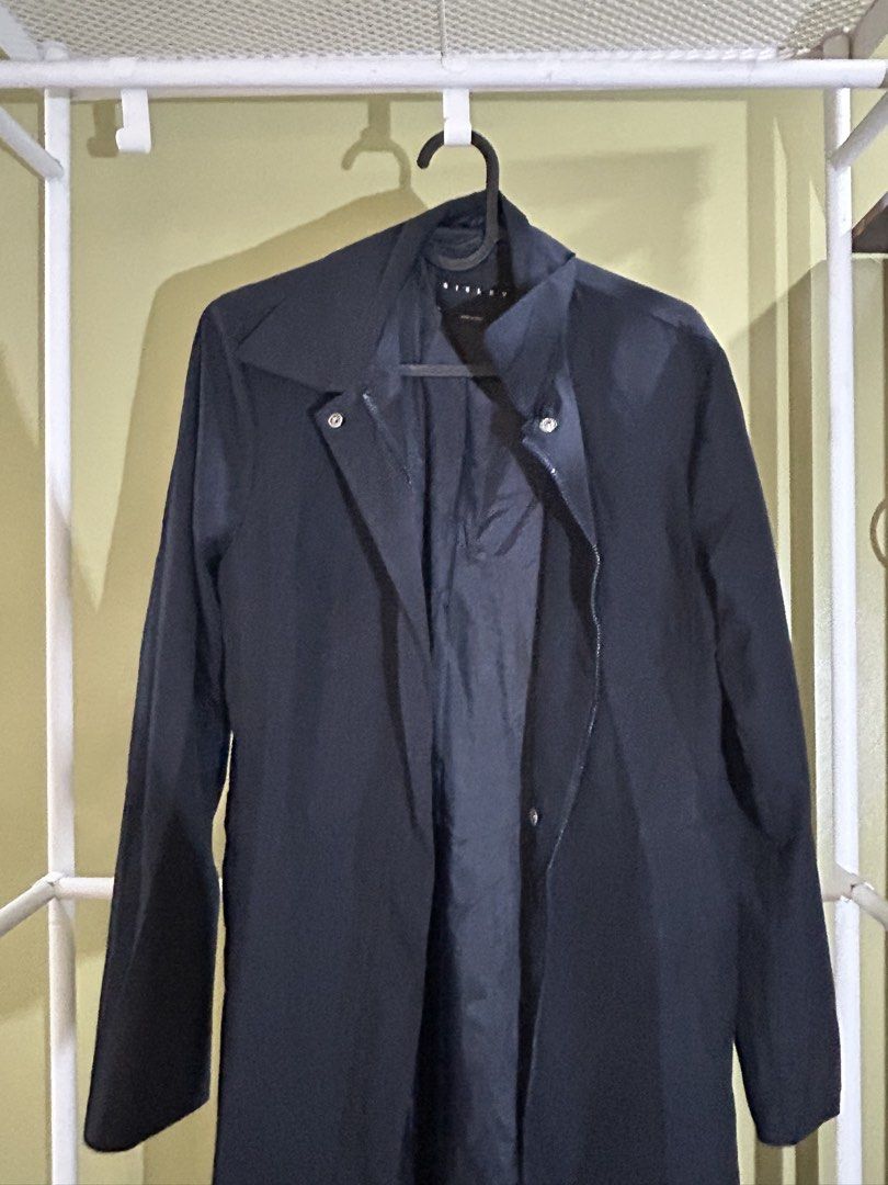 Blue long water repellent jacket / coat (Category: Coats, Jackets and Outerwear) located in Quezon City. Submitted by crgggg (Listing ID 1456681335, Image 3). Description: Fits xs-s .