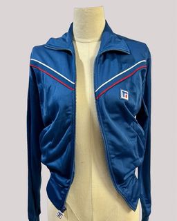(Category: ) located in . Submitted by thechobecloset (Listing ID 1456710771, Image 1). Description: .