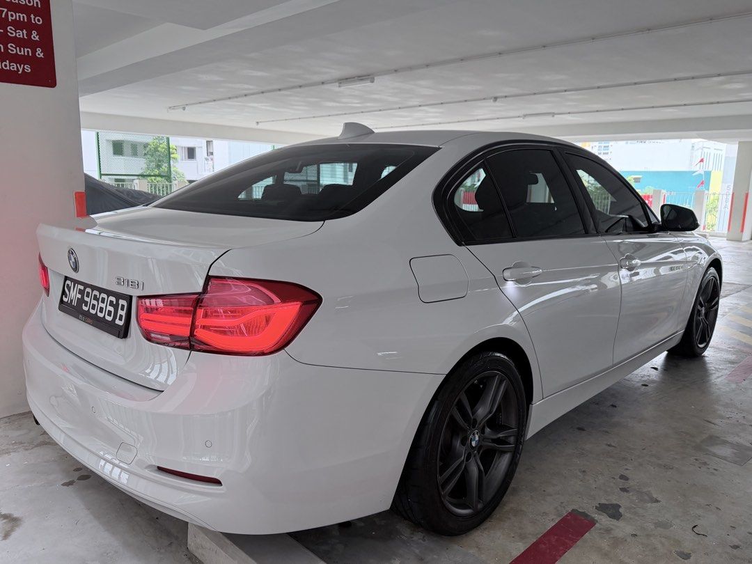 BMW 3 Series Sedan 318i Shadow Edition (A) (Category: Used Cars) located in Singapore. Submitted by princessdoublec (Listing ID 1456626566, Image 3). Description: .