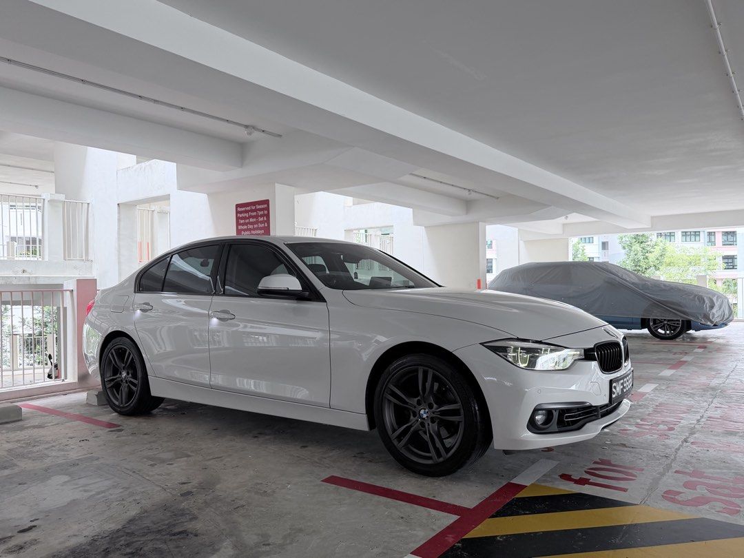 BMW 3 Series Sedan 318i Shadow Edition (A) (Category: Used Cars) located in Singapore. Submitted by princessdoublec (Listing ID 1456626566, Image 1). Description: .