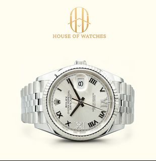 (Category: ) located in . Submitted by houseofwatches.sg (Listing ID 1456668905, Image 1). Description: .