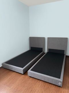 (Category: ) located in . Submitted by aura_furniture1 (Listing ID 1456713541, Image 1). Description: .
