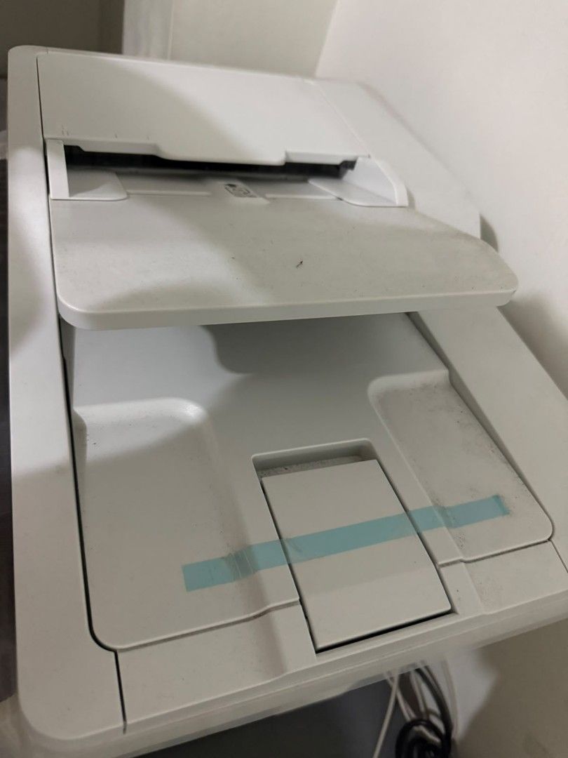 Brother MFC-L8900CDW Color Laser Printer (Category: Printers, Scanners & Copiers) located in Quezon City. Submitted by bella000777 (Listing ID 1456742190, Image 1). Description: For Sale: Brother Printer Brand: Brother MFC-L8900CDW 👉Functions: Print / Scan / Copy 👉 Print Speed: Up to 31 pages per minute (A4) or 33 pages per minute (Letter) for color and black. 👉 Print Resolution: Up to 2400 x 600 dpi class quality. 👉 Scan Resolution: Up to 12