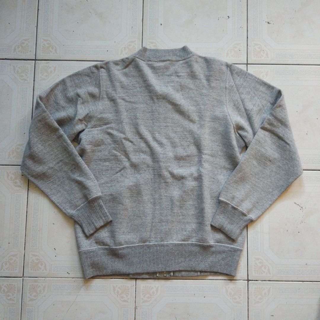 Buzz Rickson Skunk Works Sweater S (Category: Coats, Jackets and Outerwear) located in Pasay City. Submitted by denimdude.ph (Listing ID 1456671464, Image 2). Description: made in Japan pink marks, last pics.