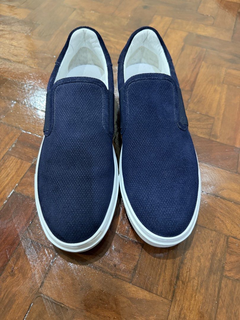 Canali Navy Suede Slip-On Sneakers (Category: Sneakers) located in Manila. Submitted by jay_bee888 (Listing ID 1456617144, Image 1). Description: - Original price was around 35-40k approx. -Size 41 ( can fit also sa size 40 small run siya ) - Good As new ( once lng nagamit ) - No Box Included - Still Nego for sure buyer - Brand: Canali - Color: Navy Blue - Material: Suede - Style: Slip-on Sneakers - Sole: White Rubber - Features: Elastic side pan