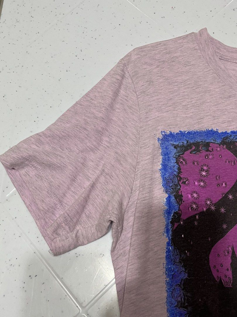 Canvas Purple T-Shirt (Size Small) (Category: Shirts) located in Virac. Submitted by chezzzz0 (Listing ID 1456613878, Image 3). Description: size: small good condi pm for more pics! .