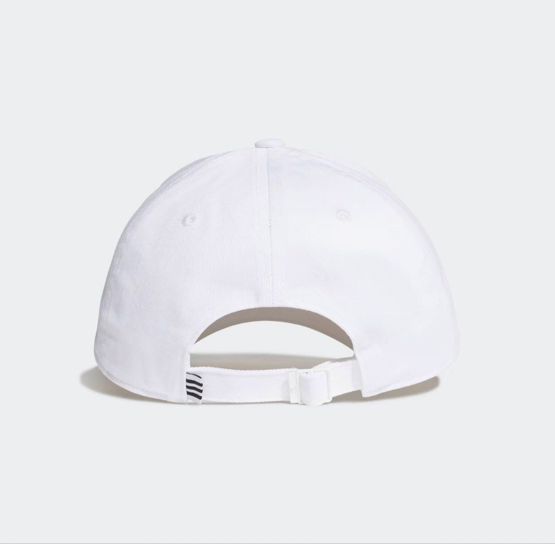 Cap (Category: Hats & Beanies) located in Kuala Lumpur. Submitted by zuee__ (Listing ID 1456642728, Image 3). Description: Authentic Adidas cap woman sizes ( reason to sell: No longer need ).