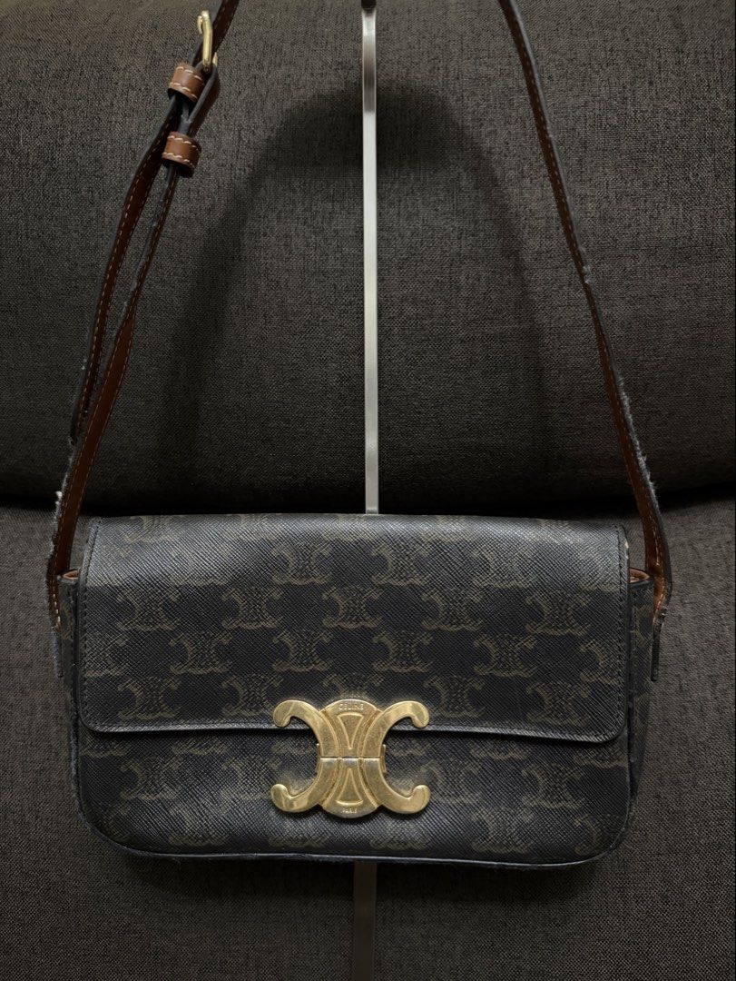 Celine Triomphe Shoulderbag (Category: Luxury Bags & Wallets) located in Pasig City. Submitted by armoire_deluxe (Listing ID 1455973695, Image 1). Description: Pre💕 item. In good condition..