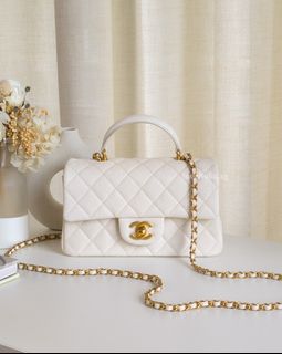 (Category: ) located in . Submitted by loveholic.sg (Listing ID 1456696825, Image 1). Description: .
