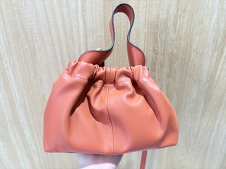 由 bugcatlee (刊登 ID 1456701220，圖片 1) 提交，位於 的 (類別：)，說明：。