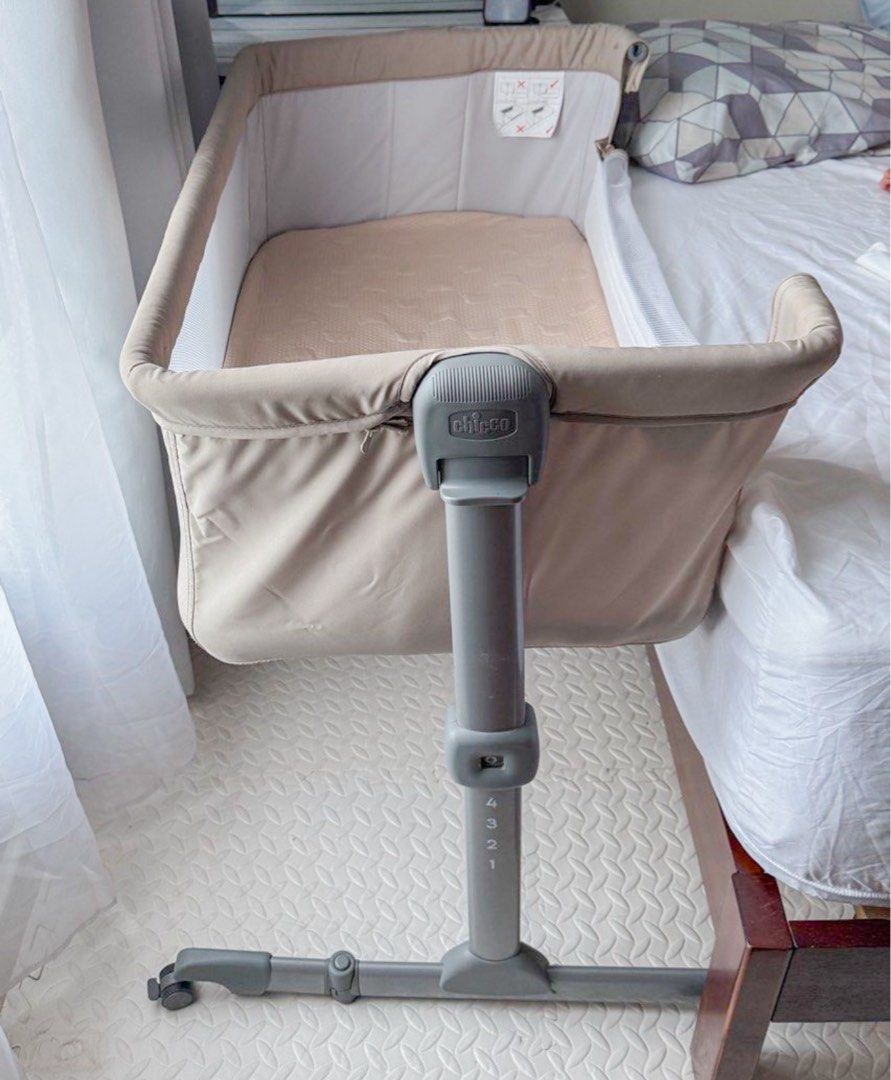 Chicco Next2Me Side Sleeping Crib Beige (Category: Cots & Cribs) located in Mandaluyong City. Submitted by mommymee (Listing ID 1456744291, Image 3). Description: Rfs: We’re moving soon and won’t be taking the big baby stuff with us. With box, bag and manual. Why we loved this crib compare to the crib of my firstborn. Unlike a standard crib, this one has a side that lowers. It was a game-changer for us because: Easy Access: I could see and reach 