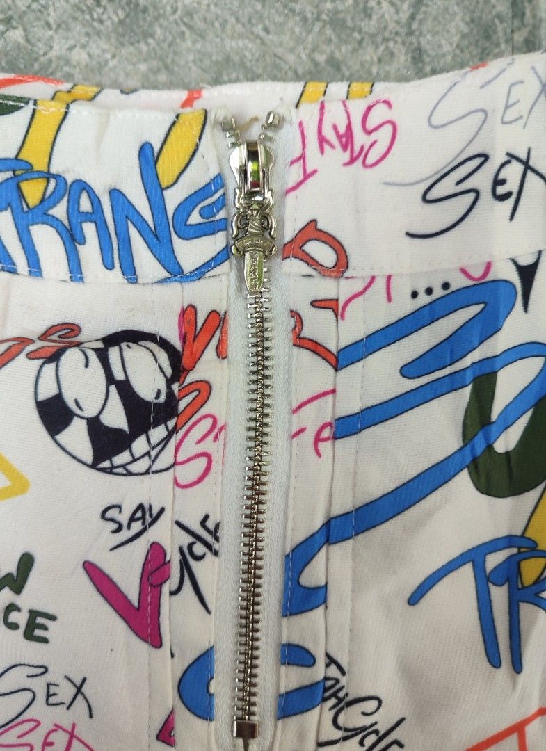 Chrome Hearts Matty Boy Shorts (Category: Shorts) located in Bayambang. Submitted by mon10192816 (Listing ID 1456759019, Image 3). Description: - OFF / Cut tags - Waist 28 - Length 13.5 - Bold all-over graffiti print - Dagger zipper closure at the front - Fun and eye-catching design - Ideal for a casual, statement look.