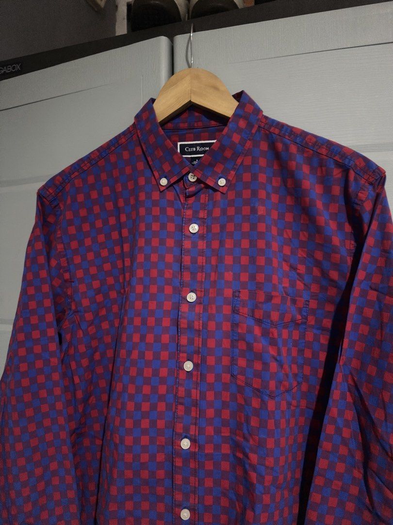 Club Room Red Blue Gingham Button Down Shirt Size L (Category: Tshirts & Polo Shirts ) located in Manila. Submitted by nyxmit (Listing ID 1456780046, Image 3). Description: - Club Room Long Sleeve Button Down Shirt - Classic Red and Blue Gingham Pattern - Button Collar - Single Chest Pocket - Size: Large (L) - Perfect for casual outings or a slightly dressed-up look.