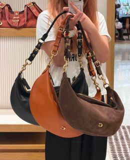 (Category: ) located in . Submitted by msddirectfactoryoutlet (Listing ID 1456672805, Image 1). Description: .