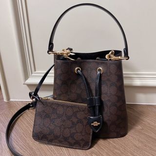 (Category: ) located in . Submitted by pshoppers. (Listing ID 1456640825, Image 1). Description: .