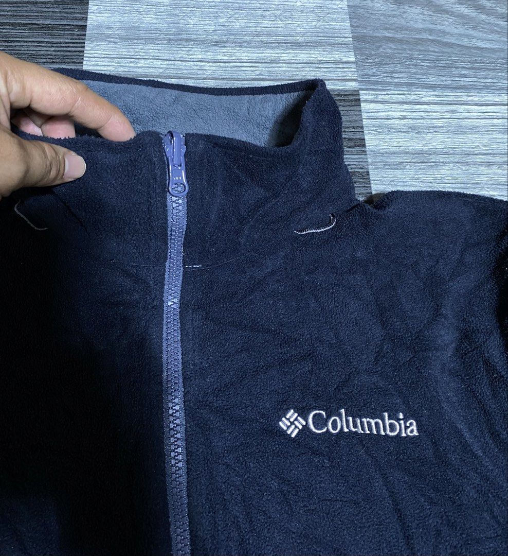 Columbia - Fullzip Fleece Jacket - Mens (Category: Coats, Jackets and Outerwear) located in General Santos City (Dadiangas). Submitted by castilloed98 (Listing ID 1456753816, Image 2). Description: Columbia - Fullzip Fleece Jacket Mens Size.L Dimes.24x27 Excellent Condition No Issue 💵750 + SF✈️ DM📩 📍Gensan..