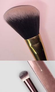 (Category: ) located in . Submitted by watermelon.suga (Listing ID 1456659204, Image 1). Description: .