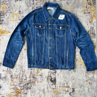 (Kategori: ) berada di . Dikirim oleh chopperthrift (ID iklan 1456768574, Gambar 1). Deskripsi: .