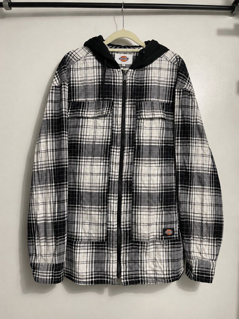 Dickies plaid Hiphop Y2K Zip up (Category: Coats, Jackets and Outerwear) located in Rizal. Submitted by akoheats (Listing ID 1456729634, Image 1). Description: Excellent Condition ✨ Size: S 26” pit to pit 31” length 📌 Accepts layaway (up to 15 days) ❗️Check item carefully before purchasing ❗️No returns or exchanges after purchase.