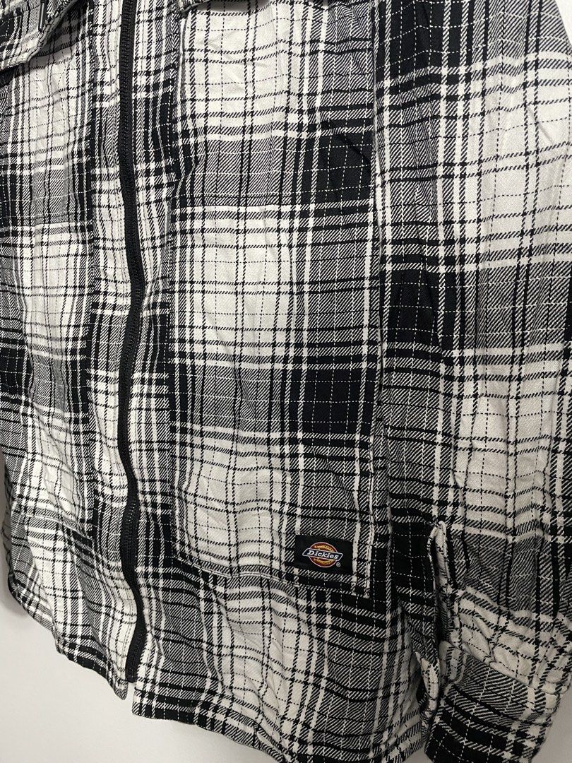 Dickies plaid Hiphop Y2K Zip up (Category: Coats, Jackets and Outerwear) located in Rizal. Submitted by akoheats (Listing ID 1456729634, Image 2). Description: Excellent Condition ✨ Size: S 26” pit to pit 31” length 📌 Accepts layaway (up to 15 days) ❗️Check item carefully before purchasing ❗️No returns or exchanges after purchase.