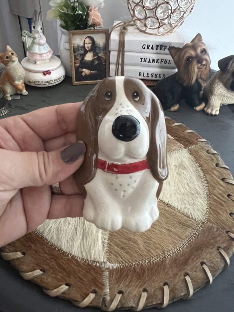 Dog display (Category: Toys & Collectibles) located in Las Pinas. Submitted by maple0305 (Listing ID 1456669904, Image 2). Description: .