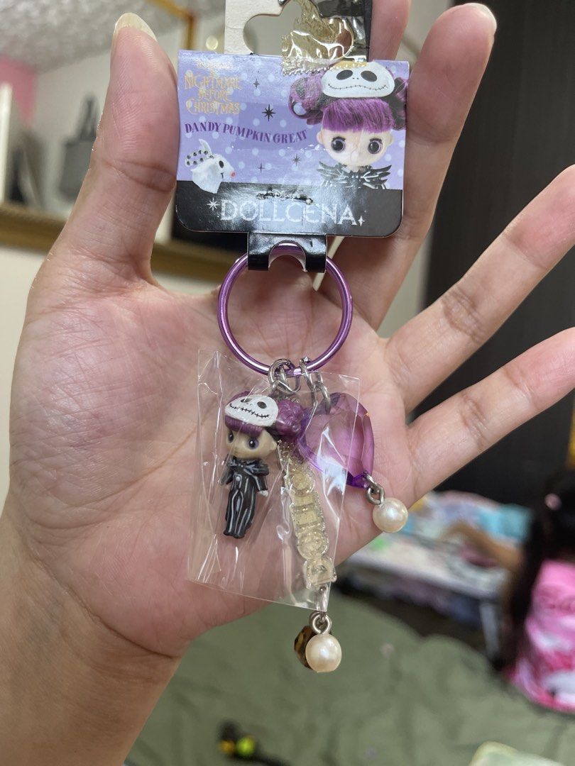 Dollcena nightmare before Christmas keychain (Category: Character Goods) located in Cabiao. Submitted by imeon13 (Listing ID 1456734326, Image 1). Description: .