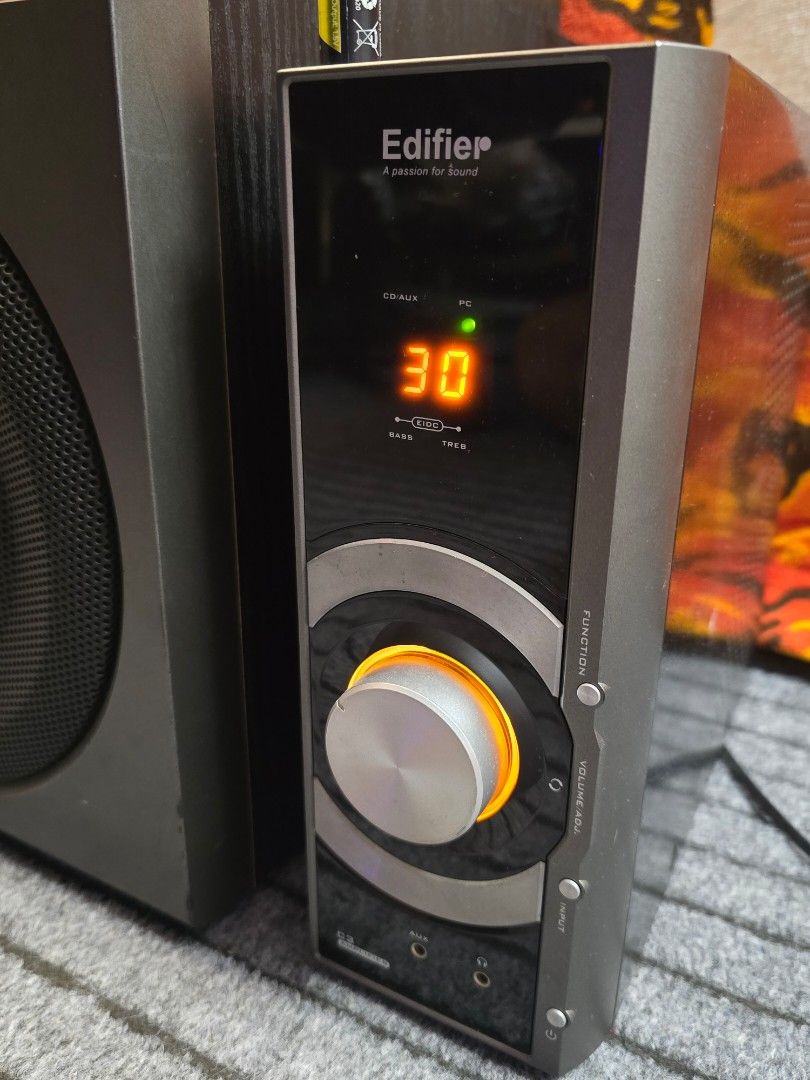 Edifier C3 Multimedia Speaker System (Category: Soundbars, Speakers & Amplifiers) located in Baguio. Submitted by sonny14 (Listing ID 1456771288, Image 3). Description: Edifier C3 multimedia speaker Edifier C3 multimedia speaker Working well no issue Very big ang heavy lalo yung sub Negotiable Check pictures for details Pm for more infos.