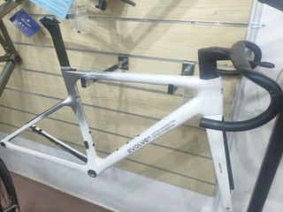 (Category: ) located in . Submitted by quickbyjazzbike (Listing ID 1456638931, Image 1). Description: .