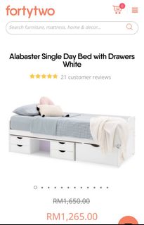 (Category: ) located in . Submitted by worldofbundle_ (Listing ID 1456646804, Image 1). Description: .