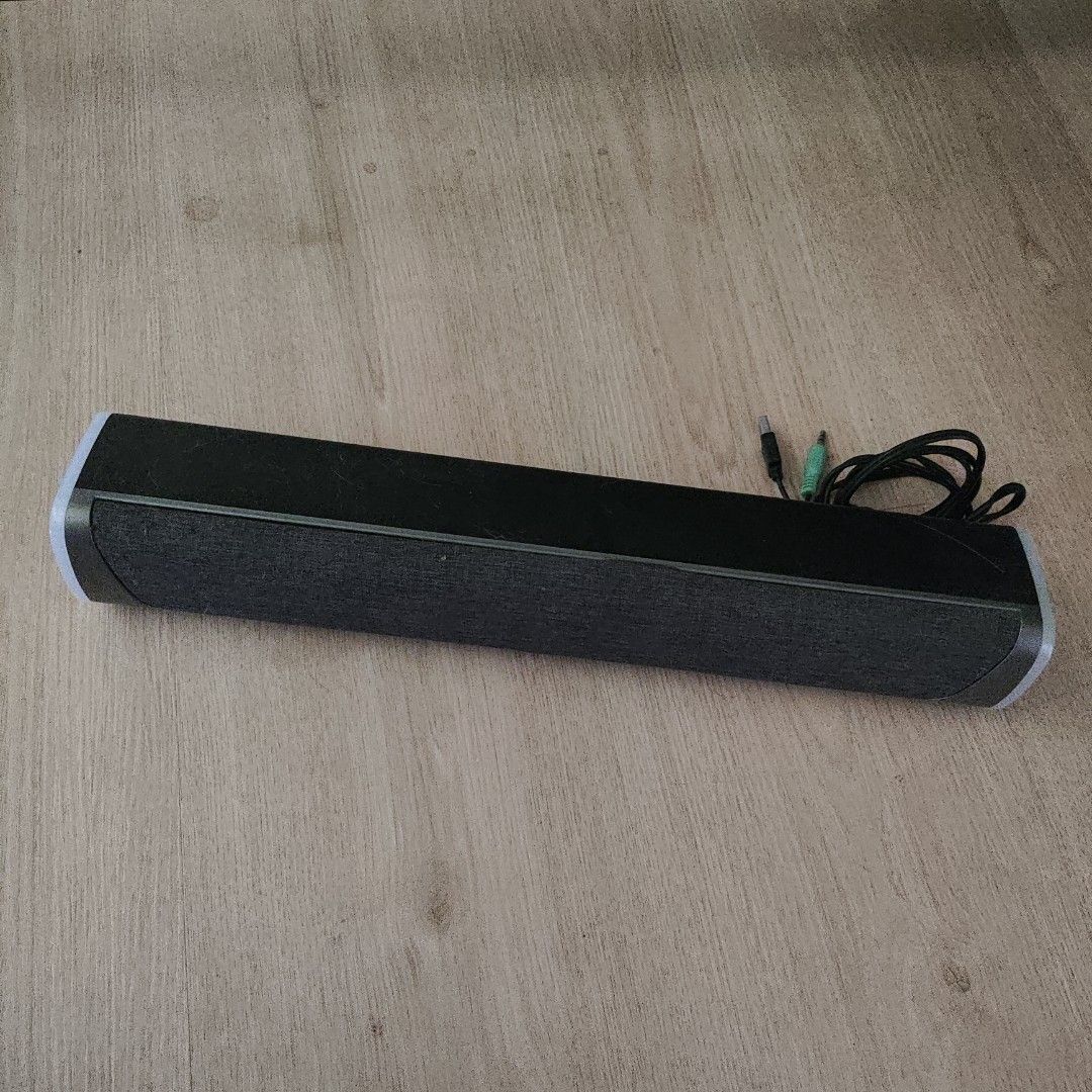 FS/WTS/LFB Defective PC Peripherals (Category: Soundbars, Speakers & Amplifiers) located in Manila. Submitted by keuri_seu (Listing ID 1456672945, Image 2). Description: FS DEFECTIVE/FOR REPAIR PC PERIPHERALS **FOR PARTS/REPAIR/TINKERING po ito, please buy them at your own risk. rfs: need funds/declutter PERIPHERALS: - 24" AOC monitor - issue: LCD, nagb-black screen sya :< - Unbranded speaker - issue: somewhat may static, I think wiring issue - R