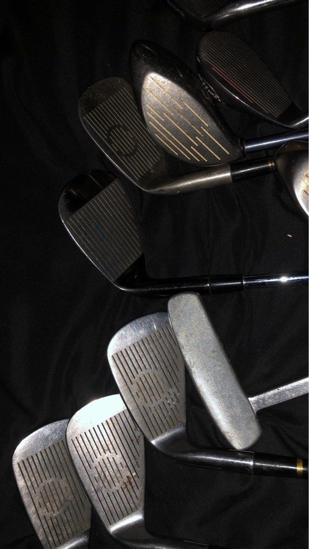 GOLF CLUBS WITH TAYLORMADE BAG (Category: Golf) located in San Juan City. Submitted by acdc_ (Listing ID 1456773789, Image 3). Description: -NEGOTIABLE Cobra Golf club set - Includes driver, multiple irons, and putter - Comes with Taylormade Bag and Callaway Great Big Bertha headcover - Clubs show some signs of use, but are in good overall condition - Ready for your next round on the golf course Some shaft has rust on it and grips haven’t been re