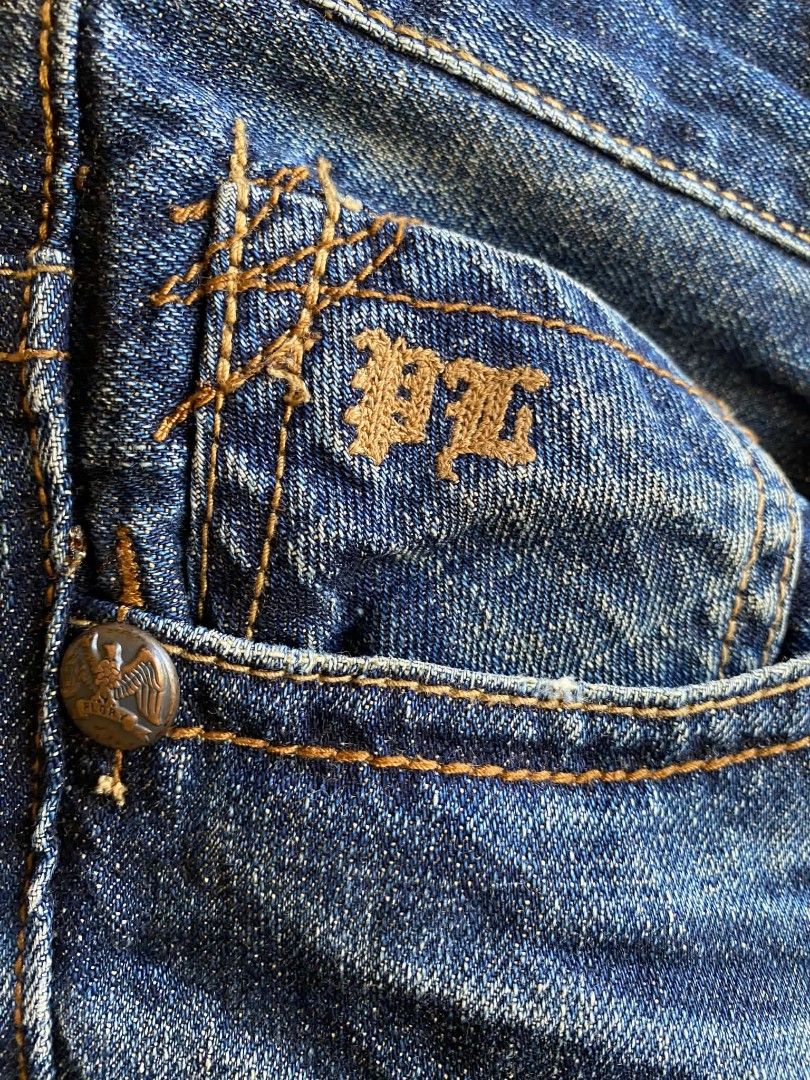 Heritage Plory Pride & Glory selvedge tattered jeans (Category: Jeans) located in Cabuyao City. Submitted by PHdowner30 (Listing ID 1456608843, Image 3). Description: FOR SALE ONLY Heritage Plory Pride & Glory selvedge tattered jeans Size: 32 waist Length: 39 Leg opening: 8 Excellent condition Authentic P400 + SF negotiable Pm.