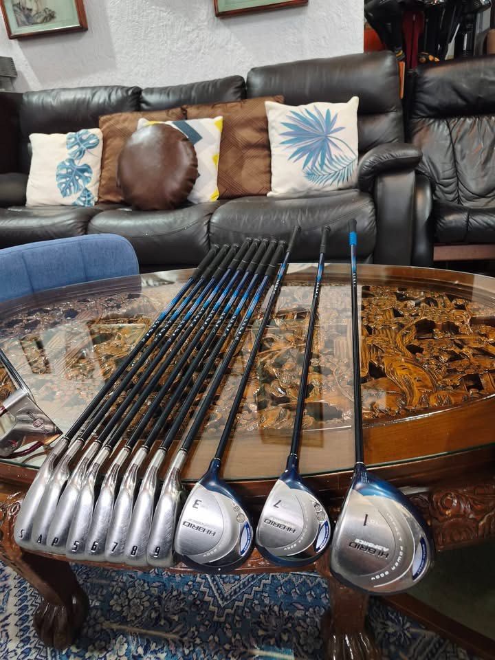 Hi Brid Golf Set (Category: Golf) located in Paranaque City. Submitted by chips24 (Listing ID 1456631281, Image 2). Description: For Sale Hi Brid Set R flex graphite shaft clubs. Bag included for only 15.7k pick up Bf Paranaque free shipping within MM..