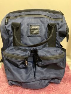 (Category: ) located in . Submitted by preloved_by_poshspeiz (Listing ID 1456770162, Image 1). Description: .