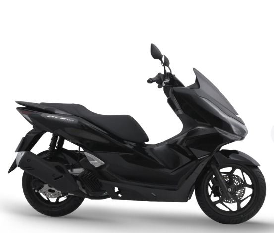 Honda PCX 160 Standard – Instant Approval, Low DP (Category: Motorbikes for Sale) located in Makati City. Submitted by salmon_moto (Listing ID 1456667145, Image 3). Description: "**Honda PCX 160 Standard – In Stock, Ready to Ride** Honda PCX 160 Standard Type is a premium urban scooter that blends elegant and sporty design with enhanced comfort and modern technology. It is powered by a 157 cc liquid-cooled, 4-valve eSP+ engine paired with a smoot