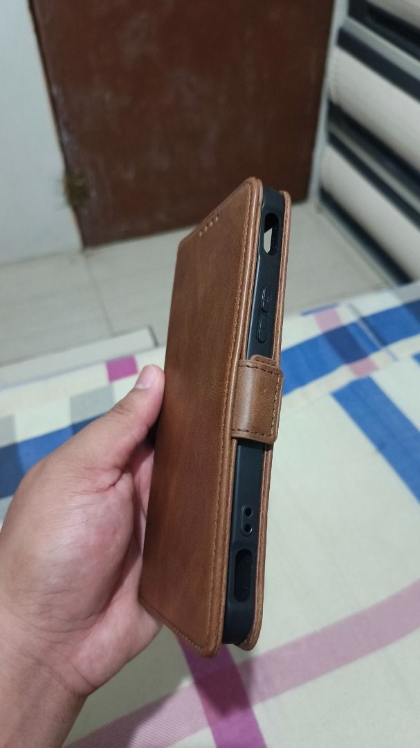 Infinix GT30 pro Case (Category: Cases & Sleeves) located in Caloocan City. Submitted by dnl777 (Listing ID 1456747383, Image 2). Description: For Infinix GT 30 Pro 1x palang nagamit, leather ang material. Good as new. Sagot nyo logistics/lalamove. .