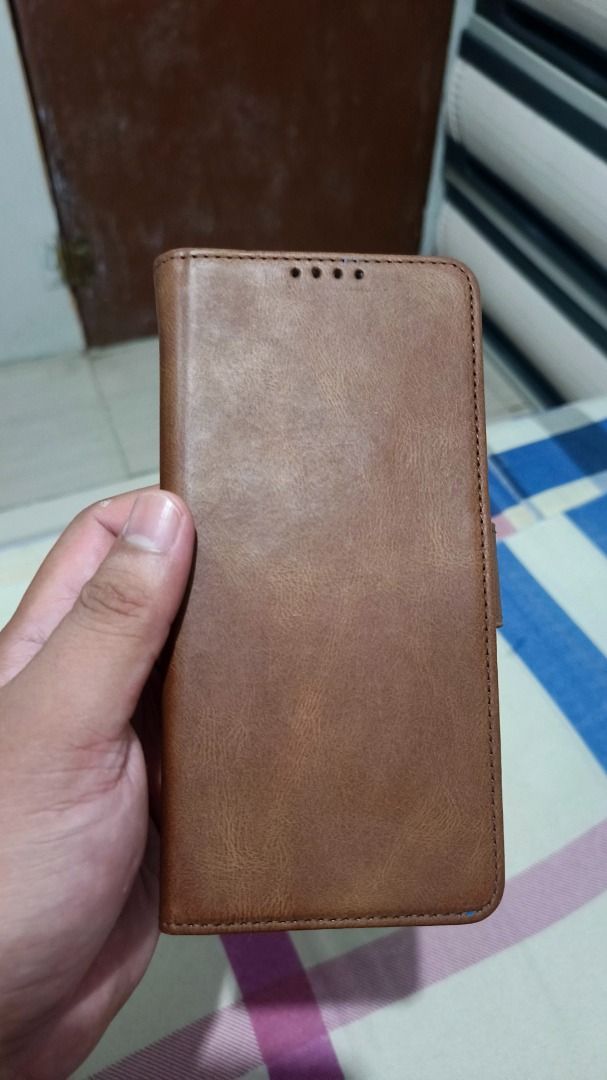 Infinix GT30 pro Case (Category: Cases & Sleeves) located in Caloocan City. Submitted by dnl777 (Listing ID 1456747383, Image 3). Description: For Infinix GT 30 Pro 1x palang nagamit, leather ang material. Good as new. Sagot nyo logistics/lalamove. .