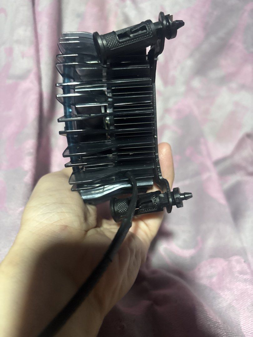 Intel LGA1700 CPU Cooler (FAN ONLY!) (Category: Computer Parts) located in Marikina City. Submitted by PrelovedByLuna (Listing ID 1456776471, Image 2). Description: - Intel CPU cooler fan - Comes with mounting clips - Standard 4-pin fan connector -matagal naitago / AS IS / bawal sa maarte -will put in other box since compromised na ang box niya .