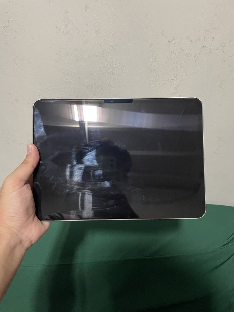 IPAD PRO 11-INCH (M4) WITH APPLE PENCIL PRO (Category: Laptops & Notebooks) located in Manila. Submitted by jasnyl (Listing ID 1456743678, Image 3). Description: - Battery Health: 90% - Cycle Count: 387 - 256 GB - Wifi only - All parts are original - No issue - No repair or replacement history INCLUSION - Original box - Installed tempered glass - Foldable case - Bluetooth keyboard with mouse Price: ₱60,000 (negotiable) Direct message for inquirie