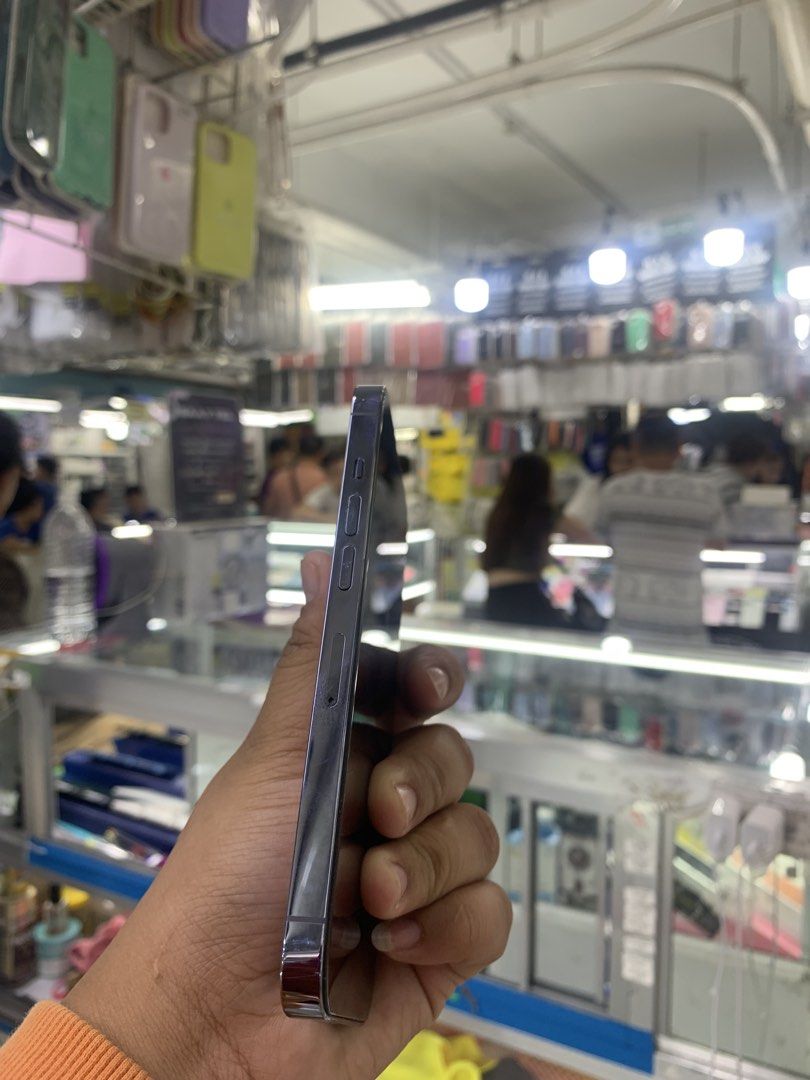 iPhone 13 Pro 512GB Factory Unlock No Issue Secondhand (Category: iPhone 13 Series) located in Pasig City. Submitted by FarAndRayShop (Listing ID 1456658187, Image 3). Description: OPEN FOR SWAP/SELLING/BUYING (RFS: Buy and Sell) Price: 27,499 iPhone 13 Pro 512GB •FACTORY UNLOCK •NO HIDDEN ISSUES •TEST TO SAWA •Authentic Phone Physical store in Greenhills Shopping Center XD-14 Stall Number Look For Rayray Or Anika NO CASH INSTALLMENT We are open 