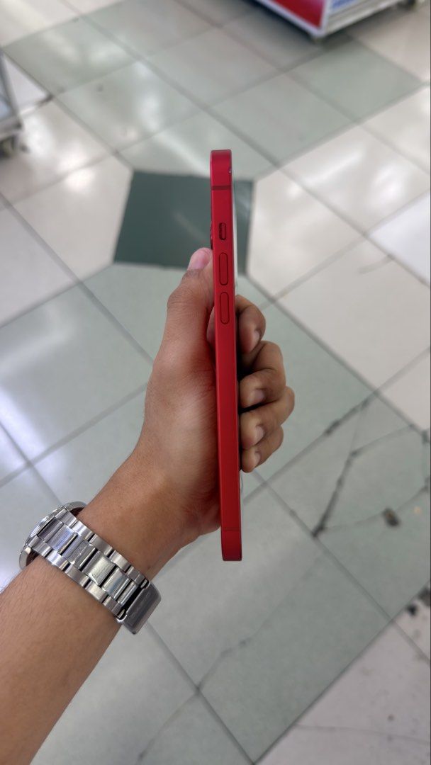 iPhone 14 Plus eSIM 256gb 97% BH with box (Category: iPhone 14 Series) located in Manila. Submitted by carimgadgets (Listing ID 1456729093, Image 2). Description: .