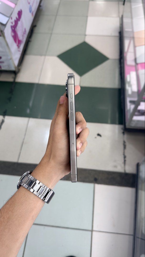 iPhone 15 Pro Max 1TB FU 96% BH (Category: iPhone 15 Series) located in Manila. Submitted by carimgadgets (Listing ID 1456728671, Image 3). Description: .