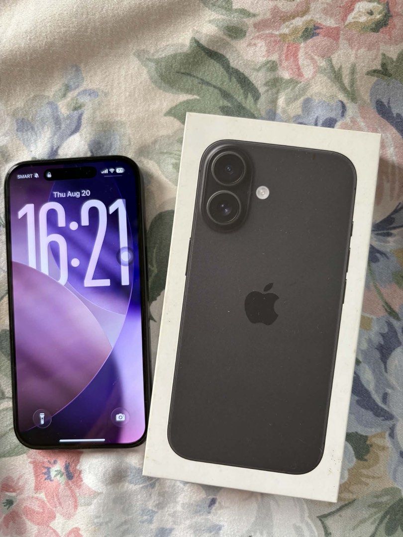 Iphone 16, 128 GB, Black (Category: iPhone 16 Series) located in Manila. Submitted by me_tatrobs (Listing ID 1456677987, Image 2). Description: -Price: 36,000.00 -Includes: original box,USB cable & documentation paper -Model: Iphone 16 -Storage: 128 GB -Color: Black -Battery Health: 90% -IOS Software Version: 26.6 -SMART locked -No issue -personal device use -message for personal meet up!!!.
